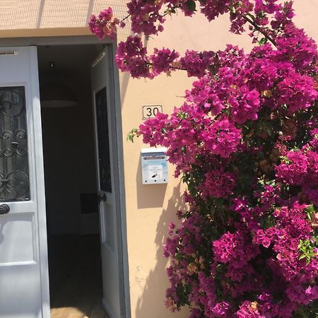 Appartement Central Des Terres Chaudes Proche Bord De Mer Menton Eksteriør bilde